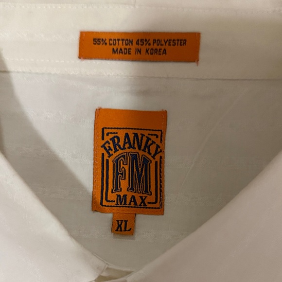 Men's XL White Short Sleeve Button Up Shirt with Embroidery - Picture 2 of 7